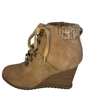 Nautica Women’s Lace Up Wedge Boot, size 7.5, Color:beige